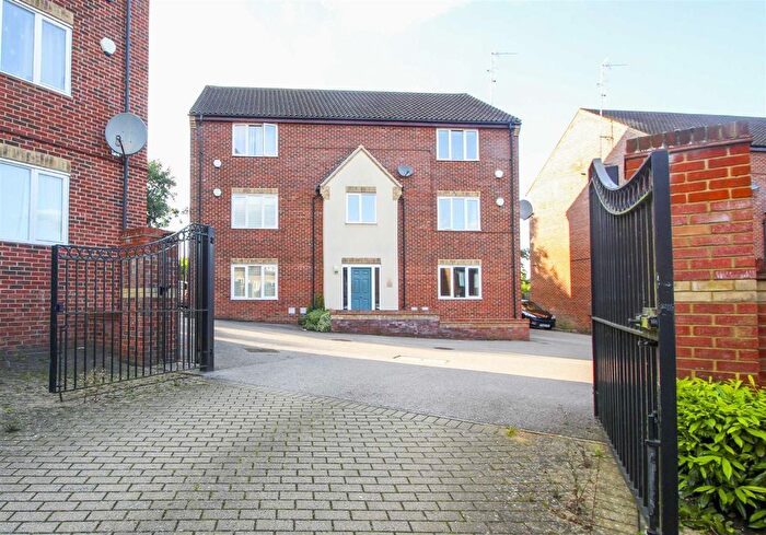 2 Bedroom Flat To Rent In Kirkwood Grove, Medbourne, Milton Keynes, MK5