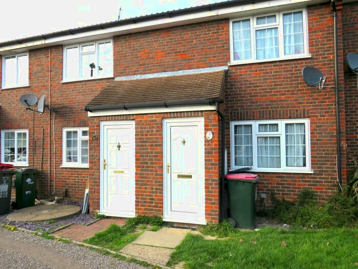 2 Bedroom Property To Rent In Burbeach Close, Crawley, RH11