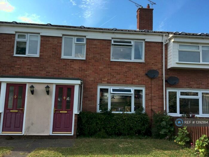 3 Bedroom Terraced House To Rent In Ormesby Road, Badersfield, Norwich, NR10
