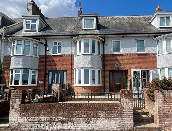 4 Bedroom Terraced House For Sale In Esplanade, Hornsea, HU18