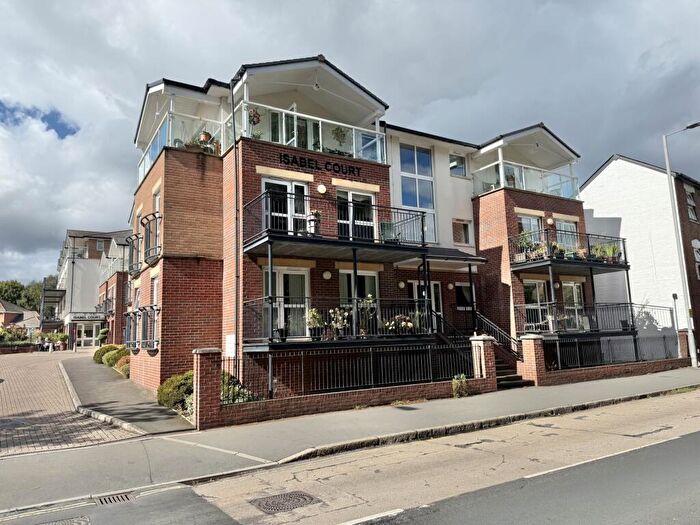 1 Bedroom Apartment For Sale In Cowick Street, St.Thomas, EX4