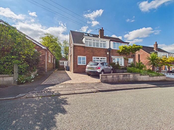 3 Bedroom Semi-Detached House For Sale In Brookfield Road, Upholland, WN8