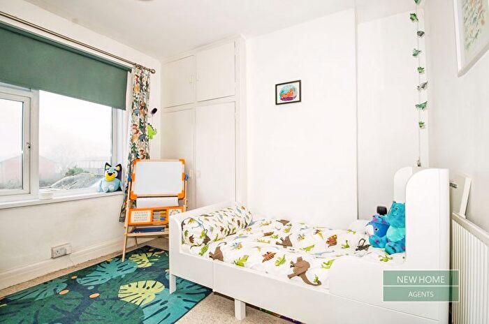 3 Bedroom Terraced House For Sale In Finchley Road, Fairwater, Cardiff, CF5