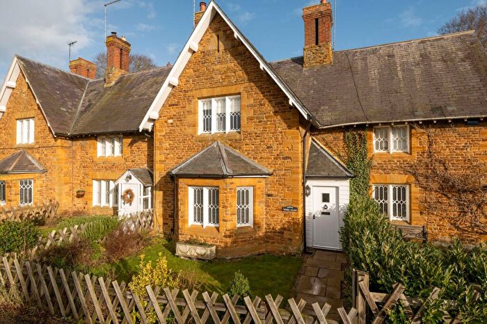 3 Bedroom Terraced House For Sale In Sywell, Northampton, NN6