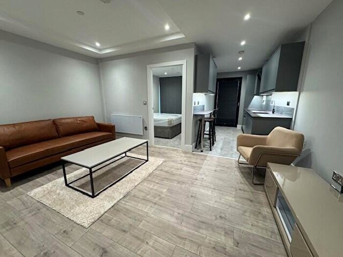 1 Bedroom Apartment To Rent In Winifred Street, Leicester, LE2