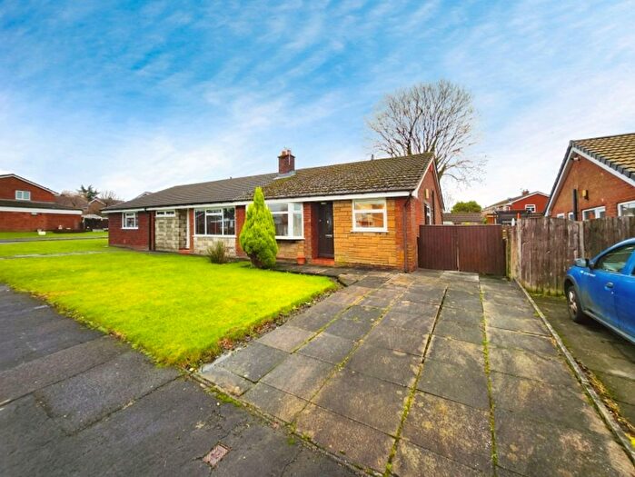 2 Bedroom Bungalow For Sale In Ashdene Crescent, Bolton, BL2