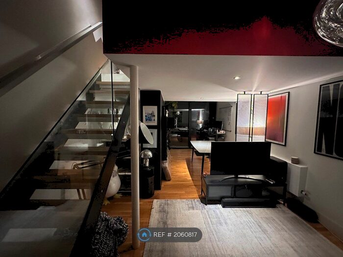 2 Bedroom Terraced House To Rent In Laburnum Street, Salford, M6