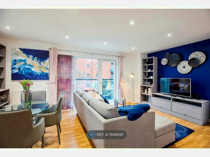 2 Bedroom Flat To Rent In Calypso Crescent, London, SE15