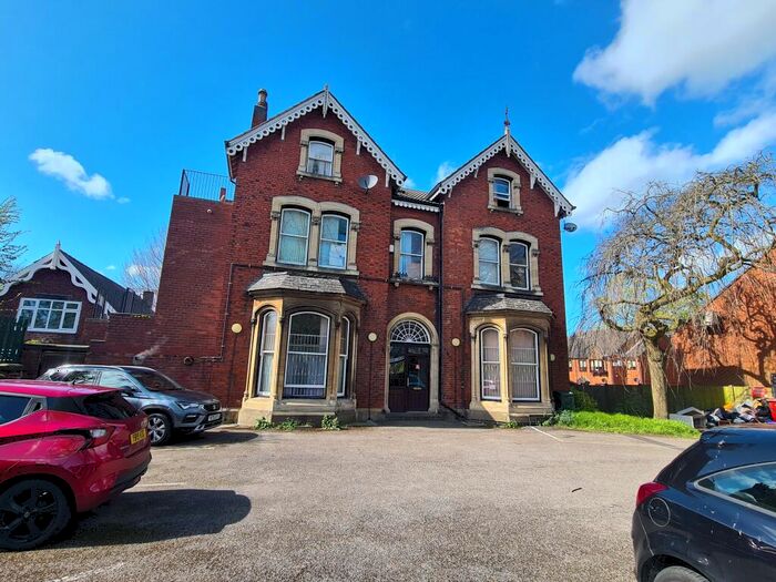 Houses for sale & to rent in DN2 4ES, Harrowden Road, Wheatley Doncaster