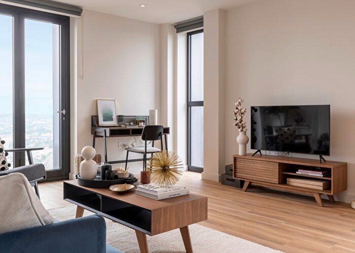 1 Bedroom Flat To Rent In George Street, Croydon, CR0