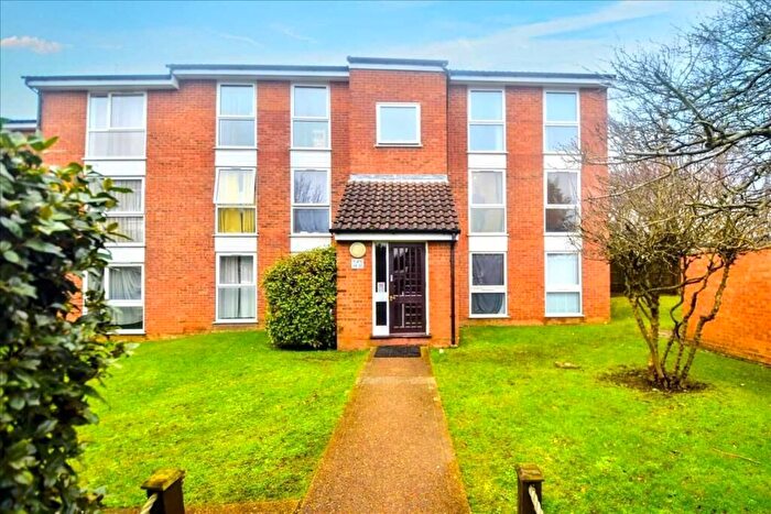 2 Bedroom Flat To Rent In Cranston Close, Ickenham, London, UB10