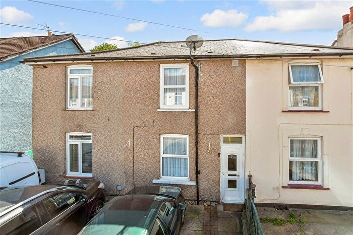 2 Bedroom Terraced House For Sale In Addington Road, Croydon, Surrey, CR0