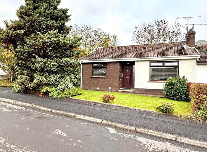 3 Bedroom Semi-detached Bungalows For Sale In The Glade, Portadown, BT63