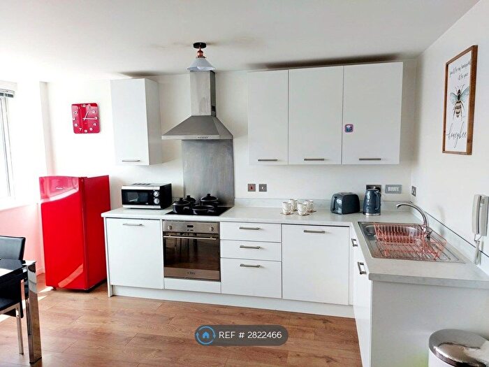 Studio To Rent In Marco Island, Nottingham, NG1