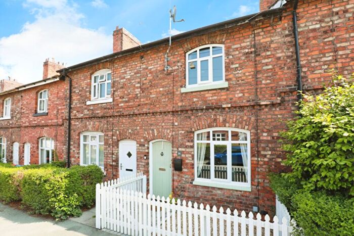 2 Bedroom Terraced House For Sale In Solvay Road, Northwich, Cheshire, CW8