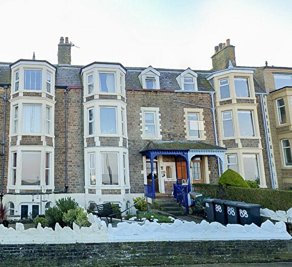 2 Bedroom Apartment To Rent In First Floor Flat, Sandylands Promenade, Heysham, Morecambe, LA3