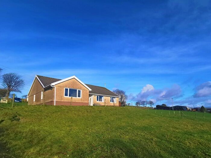 3 Bedroom Detached Bungalow For Sale In Baran Road, Rhydyfro, Pontardawe, Neath And Port Talbot., SA8