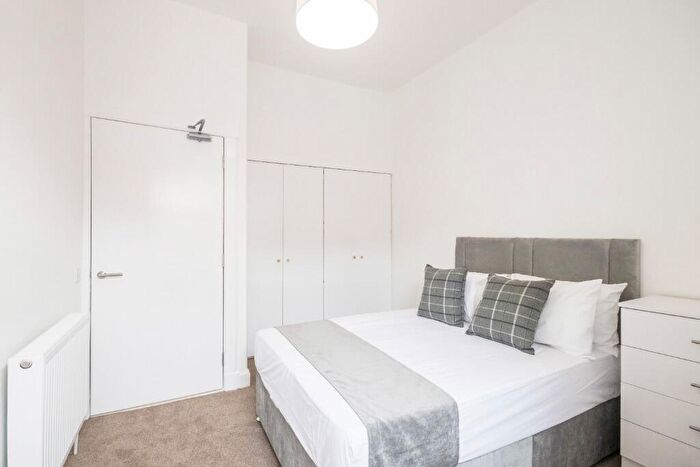 1 Bedroom Flat To Rent In Gorgie Road, Edinburgh, EH11