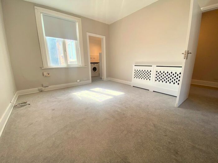 2 Bedroom Flat To Rent In Bardolph Road, London, N7
