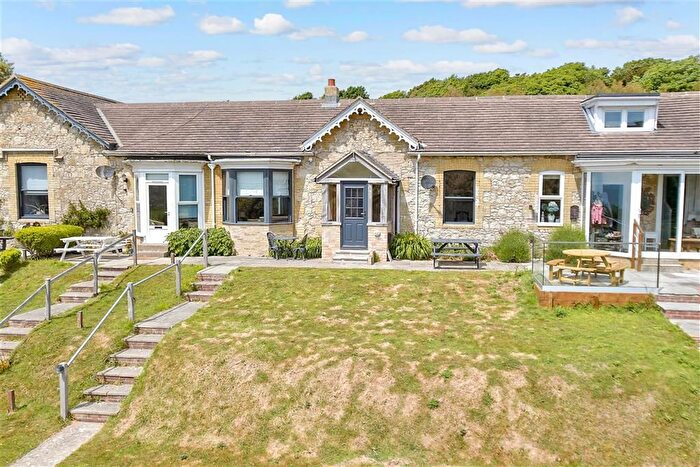 2 Bedroom Terraced Bungalow For Sale In Alum Bay, Totland Bay, Isle Of Wight, PO39