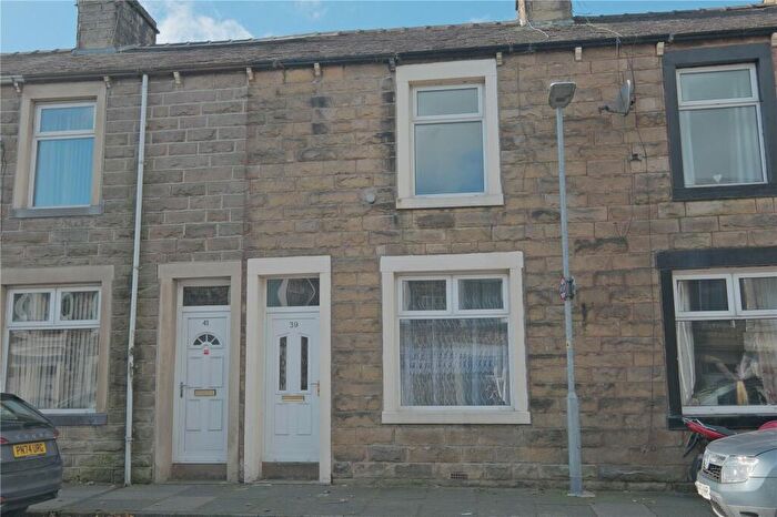 2 Bedroom Terraced House To Rent In Wellington Street, Barnoldswick, Lancashire, BB18