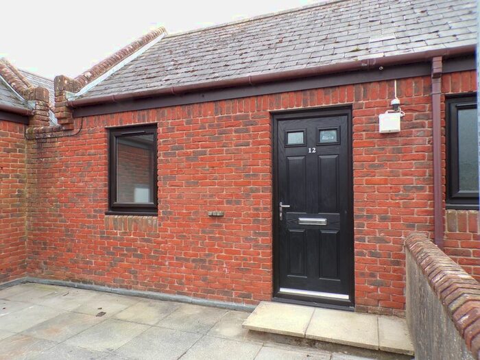Studio To Rent In Chaloners Road, Braunton, EX33