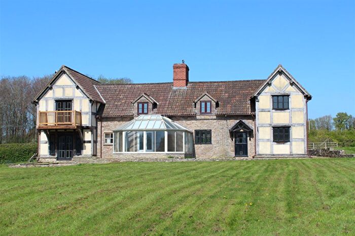 4 Bedroom Detached House To Rent In Winforton, HR3