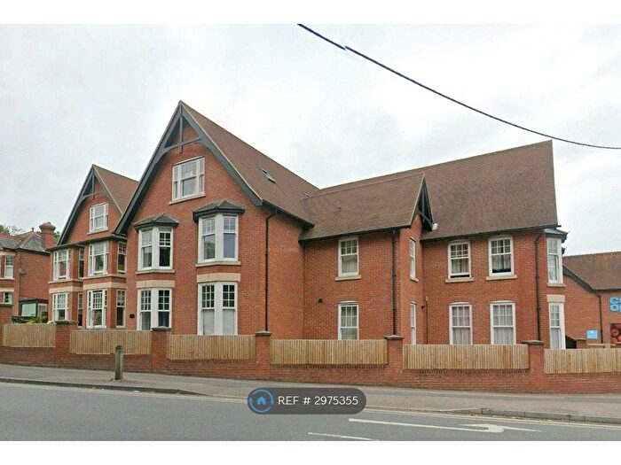 1 Bedroom Flat To Rent In Sturry Villas, Canterbury, CT2