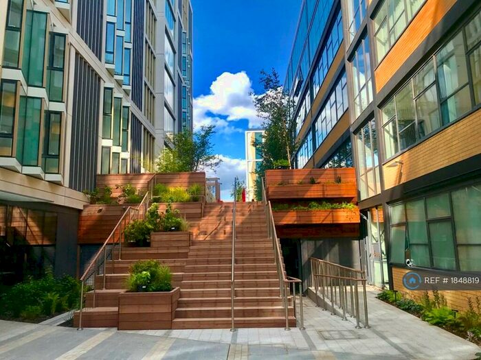 2 Bedroom Flat To Rent In Long Street, London, E2