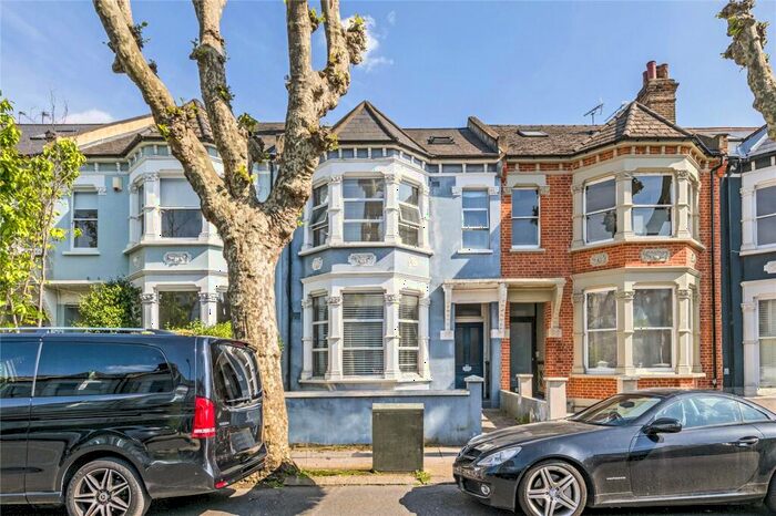 2 Bedroom Apartment To Rent In Victoria Road, London, NW6