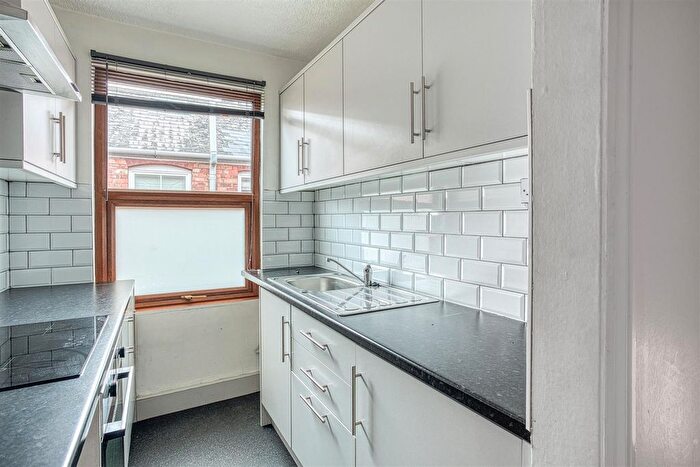 2 Bedroom Flat To Rent In White Street, Derby, DE22