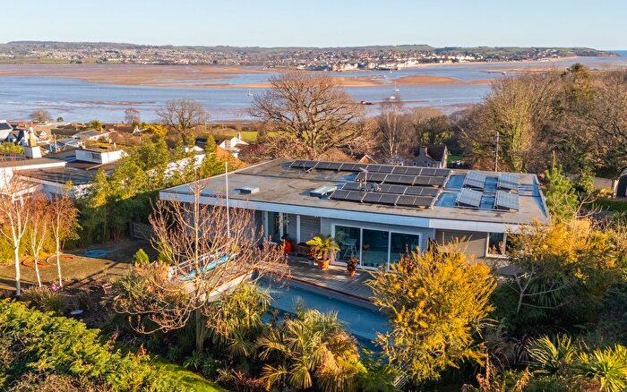 4 Bedroom Detached House For Sale In Cofton Hill, Cockwood, EX6