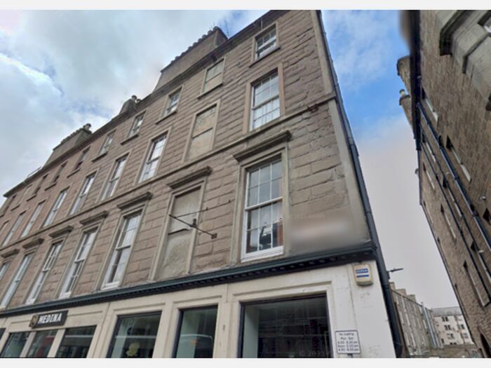 4 Bedroom Flat To Rent In Nethergate, Dundee, DD1
