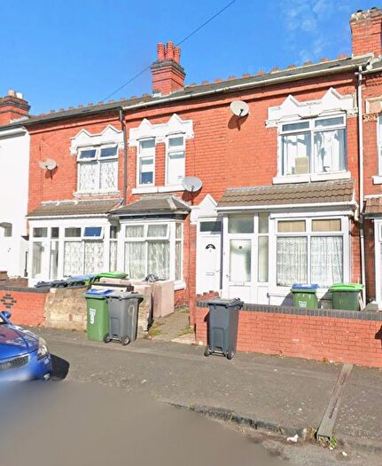 2 Bedroom Property To Rent In Highbury Road, Smethwick, B66