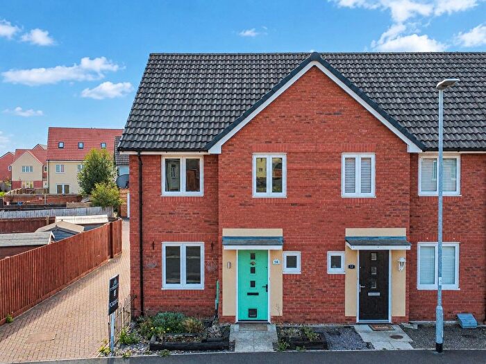 3 Bedroom End Of Terrace House For Sale In Balmoral Drive, Bridgwater - No Chain!, TA6
