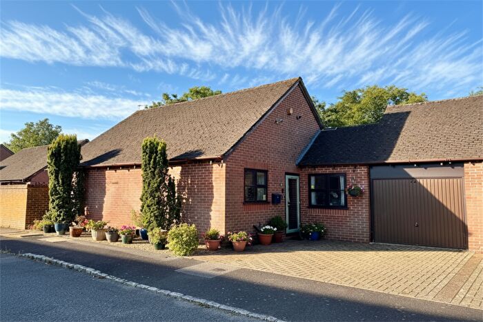 2 Bedroom Detached Bungalow For Sale In Puttick Close, Storrington, West Sussex, RH20