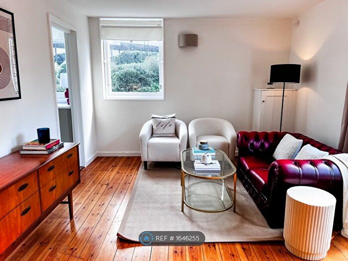 1 Bedroom Flat To Rent In Fair A Far, Edinburgh, EH4