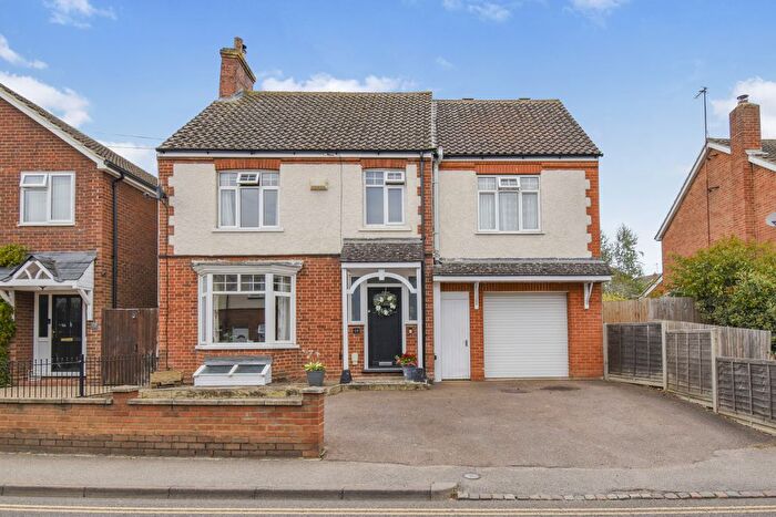 4 Bedroom Detached House For Sale In King Street, Potton, SG19