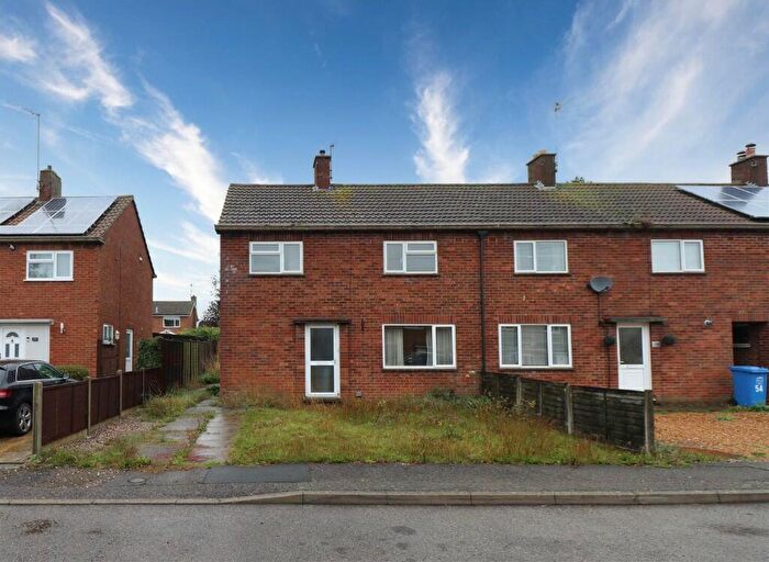 3 Bedroom Semi-Detached House For Sale In Carter Avenue, Broughton, NN14