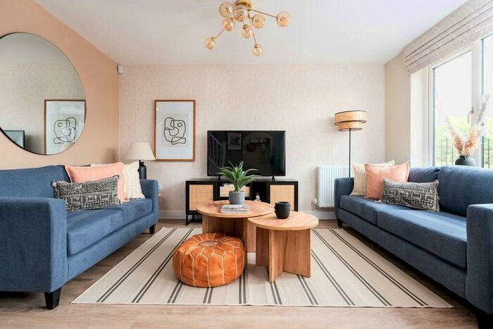 3 Bedroom Semi-Detached House For Sale In Rockcliffe Close, Church Gresley, Swadlincote, DE11