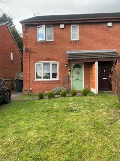 2 Bedroom Semi Detached House To Rent In Lupin Grove, Birmingham, B9