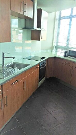 2 Bedroom Flat To Rent In City Road, Old Street, London, EC1V