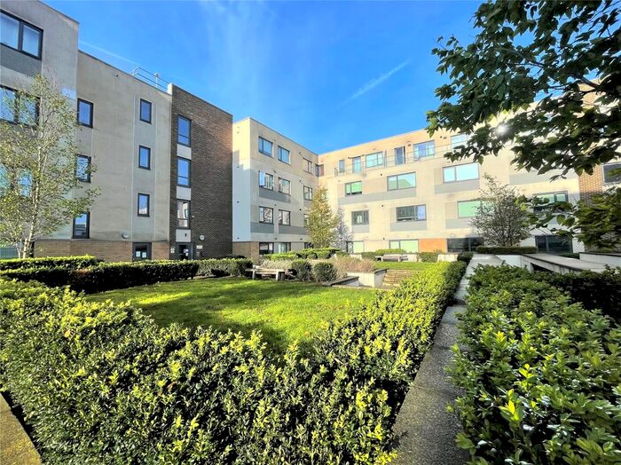 2 Bedroom Flat To Rent In Town Lane, Stanwell, Staines-Upon-Thames, Surrey, TW19