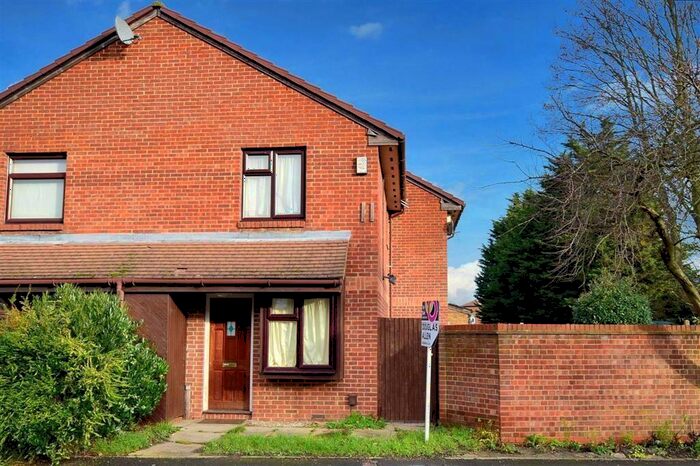 1 Bedroom Terraced House To Rent In , RM8