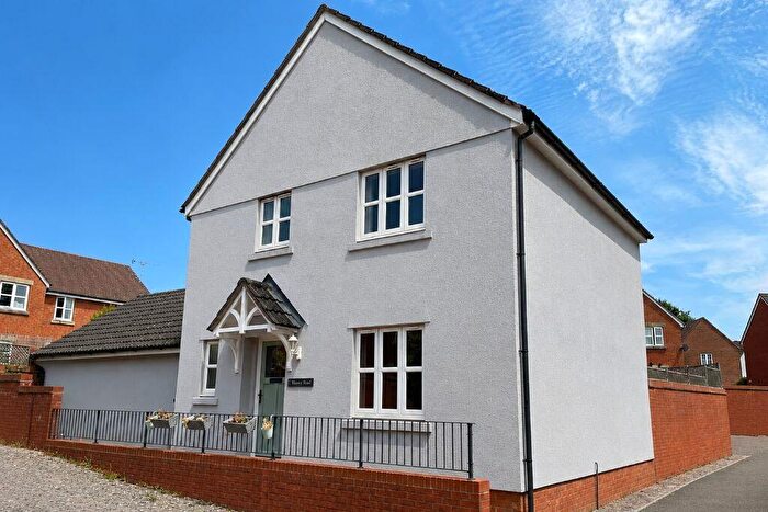 3 Bedroom Detached House For Sale In Massey Road, Tiverton, EX16