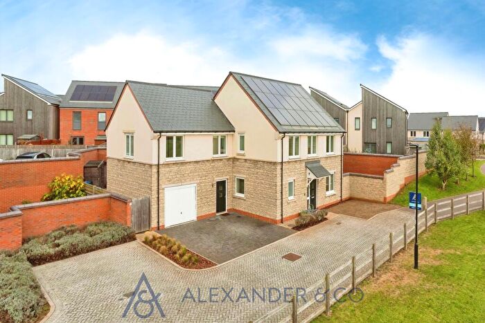 5 Bedroom Detached House To Rent In Elmsbrook Eco Community, OX27