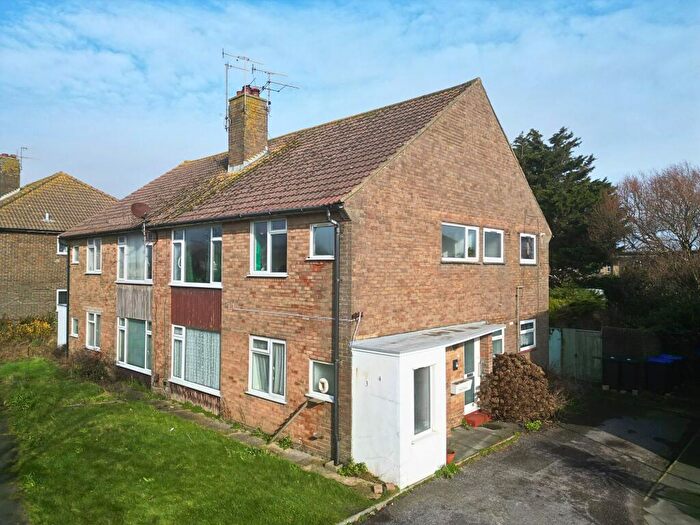 2 Bedroom Flat For Sale In Brougham Road, Worthing, BN11