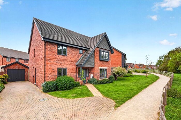 5 Bedroom Detached House For Sale In Bonsey Lane, Binfield, Bracknell, Berkshire, RG42