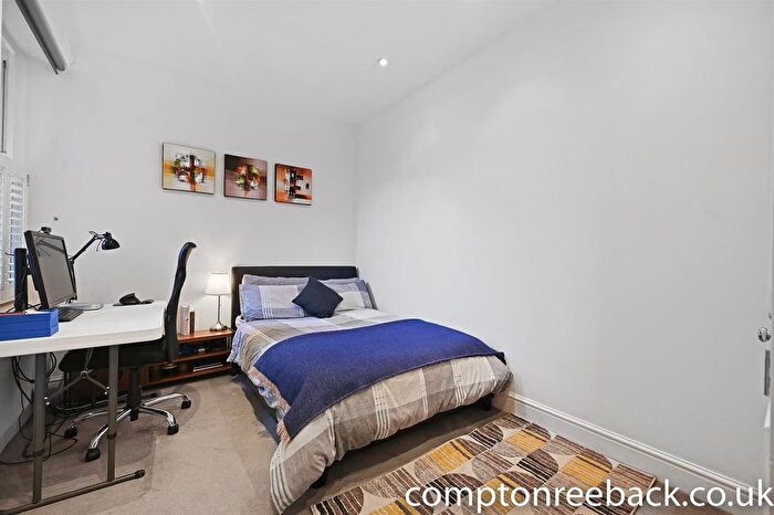 2 Bedroom Flat To Rent In Delaware Road, London, W9