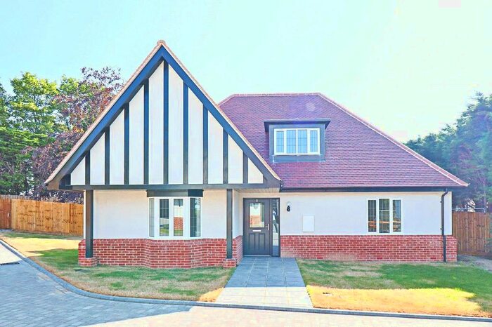 4 Bedroom Detached House For Sale In Barley Close, The Street, CM6